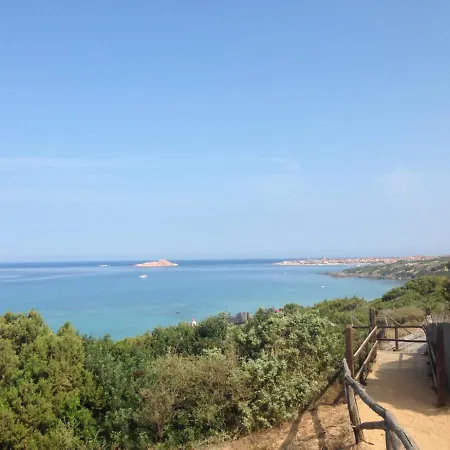 Baia Delle Mimose Garden باديسي